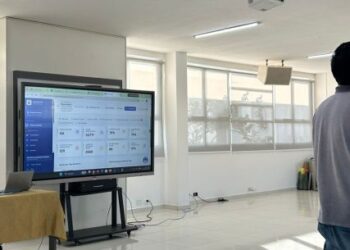 Sistema EduConnect fortalece aprendizado de estudantes da Educação Inclusiva da rede municipal de Caraguatatuba