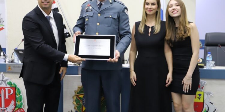 Título de Cidadão Caraguatatubense é entregue ao Capitão Francisco Ventura Birrer