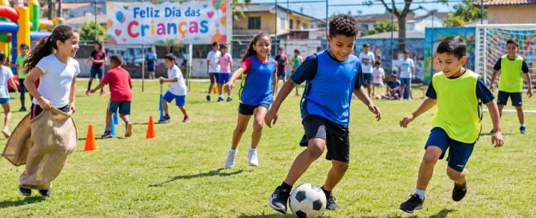 Dia das Crianças em Caraguatatuba é celebrado com esporte, lazer e recreação no Pegorelli